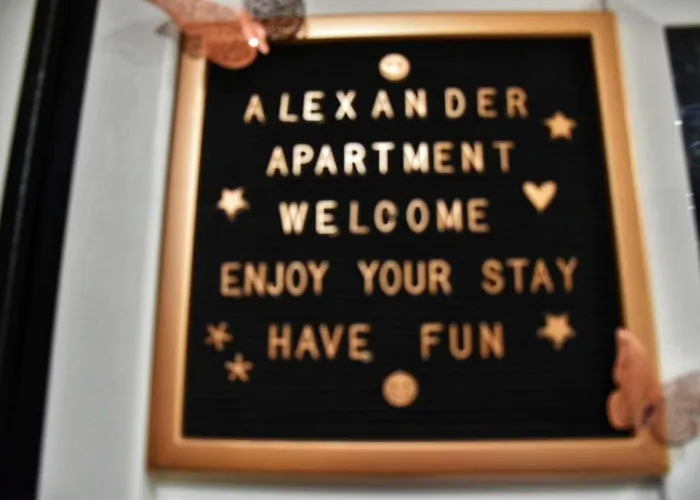Alexander Apartment Serres